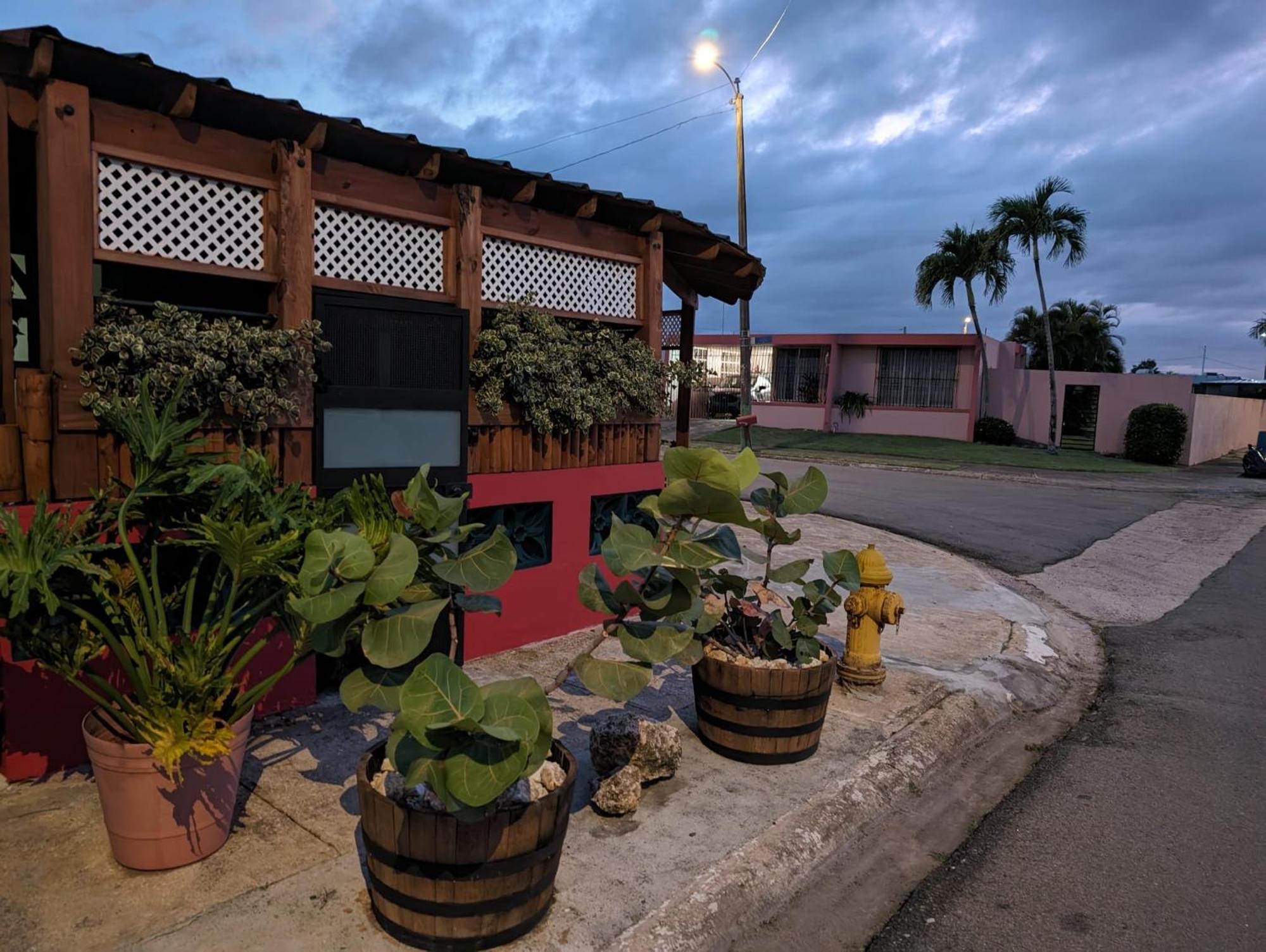 Moon'S Place Toa Baja Extérieur photo
